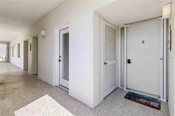 $1,950 | 1500 Park Beach Circle, Unit 2F, Punta Gorda, FL 33950
