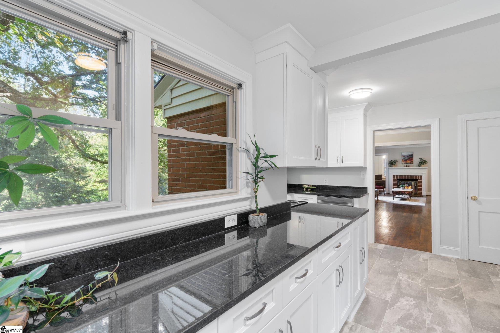 308 Chick Springs Road Greenville, SC 29609 - Photo 16 of 37 Gallery Image 16