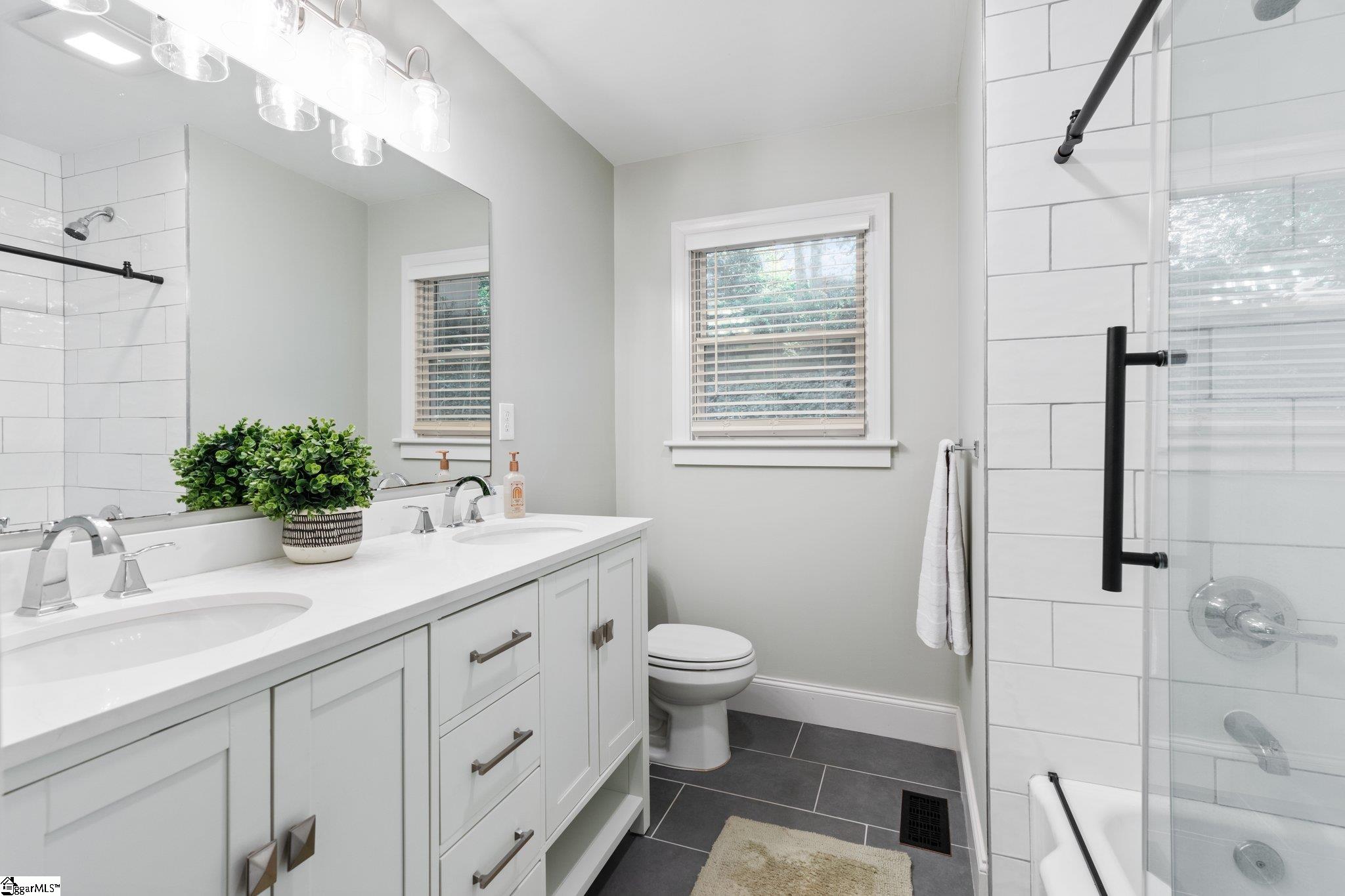 308 Chick Springs Road Greenville, SC 29609 - Photo 25 of 37 Gallery Image 25