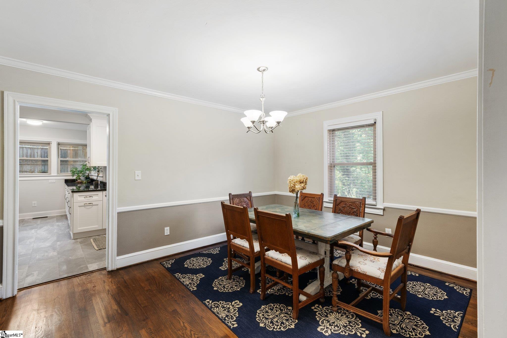 308 Chick Springs Road Greenville, SC 29609 - Photo 10 of 37 Gallery Image 10