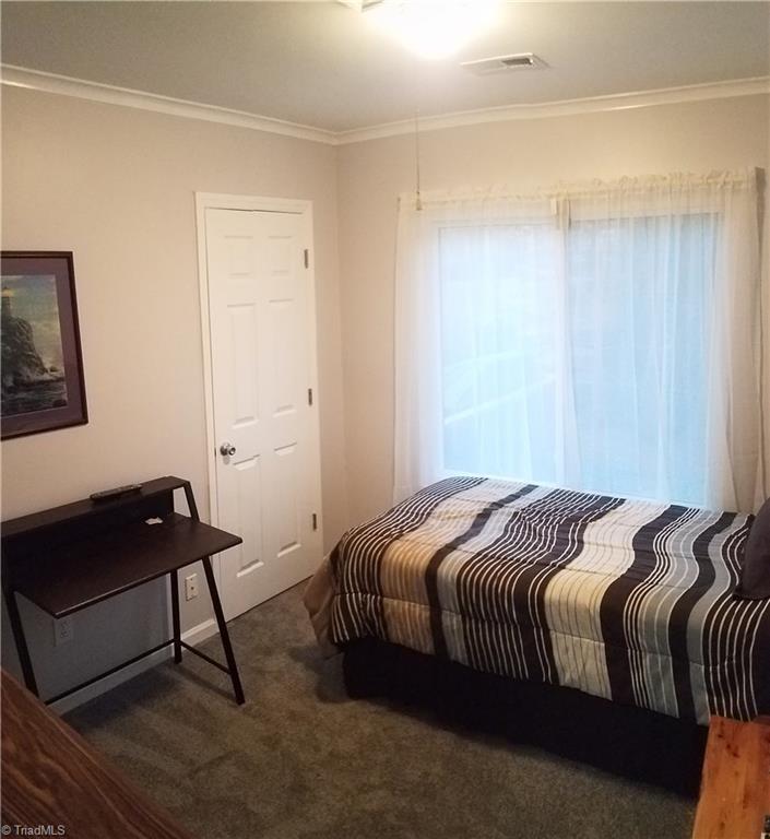 400 Shadybrook Road High Point, NC 27265 - Photo 12 of 15
