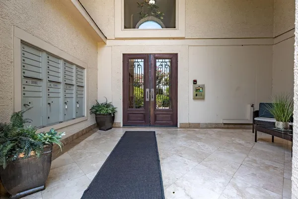 $349,000 | 3363 Cascades Boulevard, Unit 219, Tyler, TX 75709