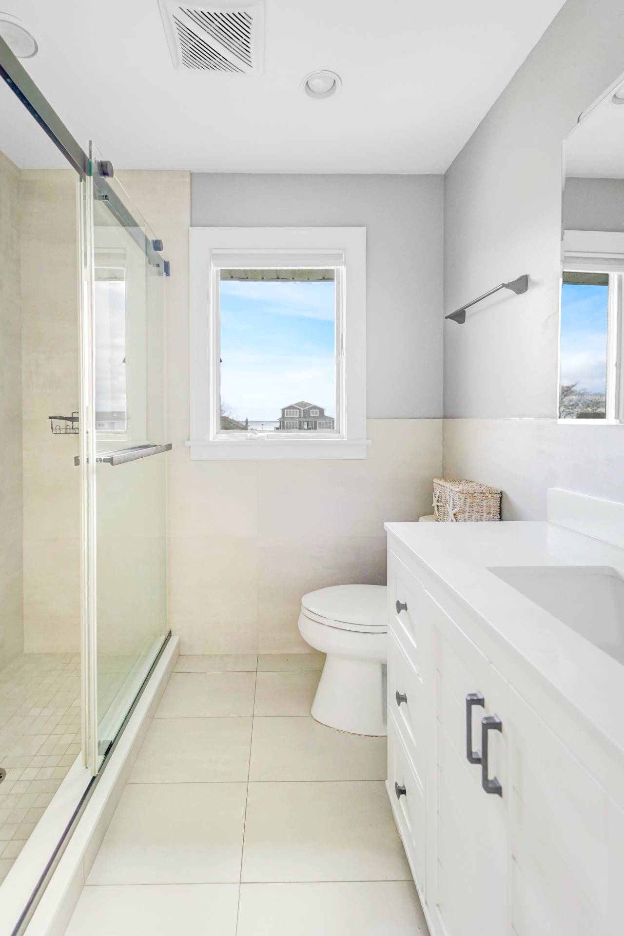 15 Marlin Road East Quogue, NY 11942 - Photo 21 of 28