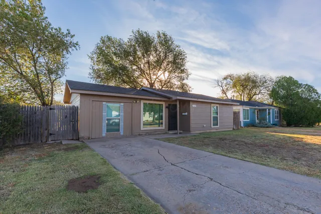 $139,900 | 3205 South Monroe Street, Amarillo, TX 79109