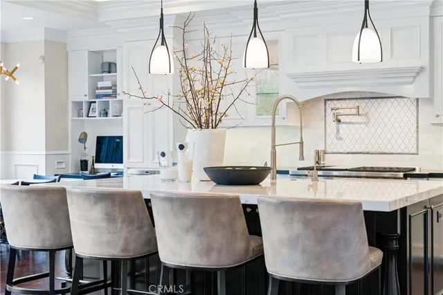 $8,995,000 | 1941 Port Chelsea Place, Newport Beach, CA 92660