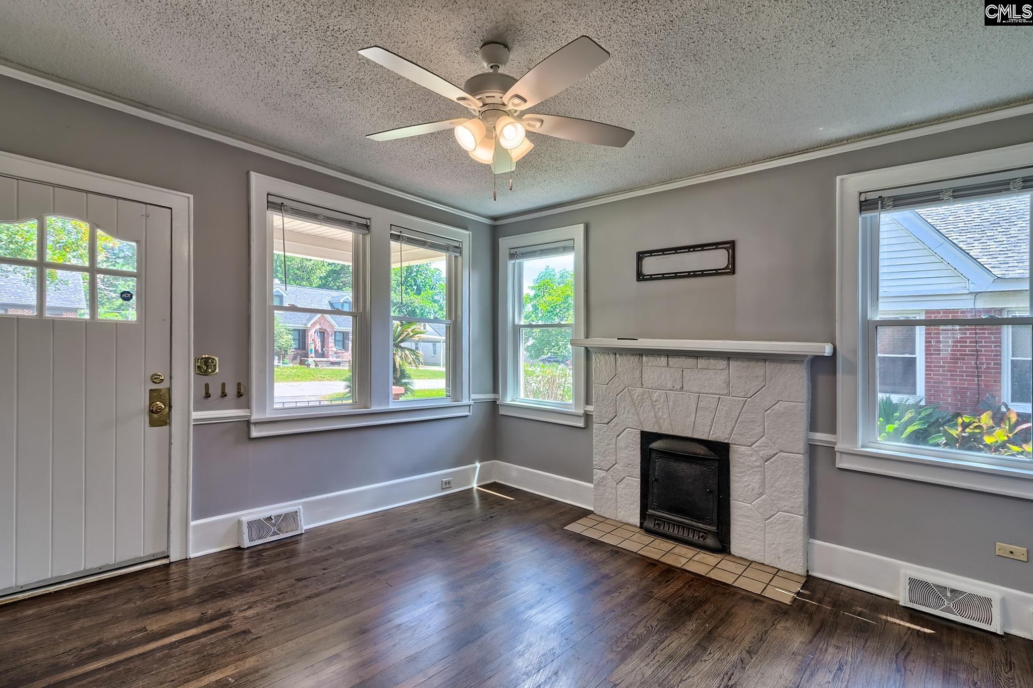 529 Michaelmas Avenue Cayce, SC 29033 - Photo 8 of 32