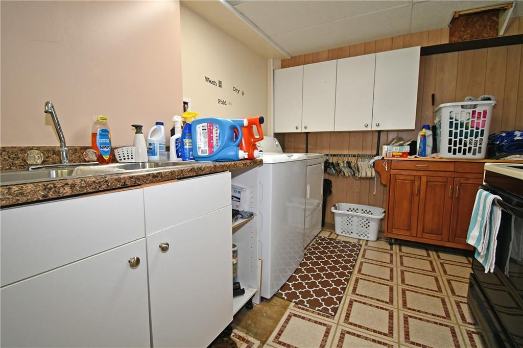 21 Robin Road McKees Rocks, PA 15136 - Photo 27 of 42 With full kitchen downstairs