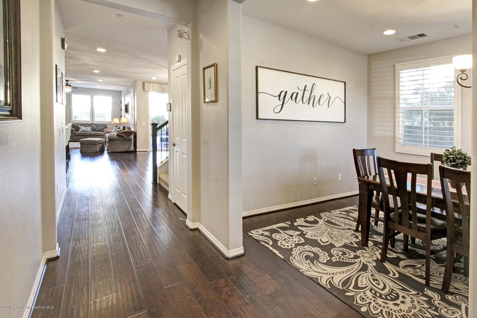29033 Ridgecrest Court Valencia, CA 91354 - Photo 3 of 53 29033 Ridgecrest Ct Valencia MLS-4
