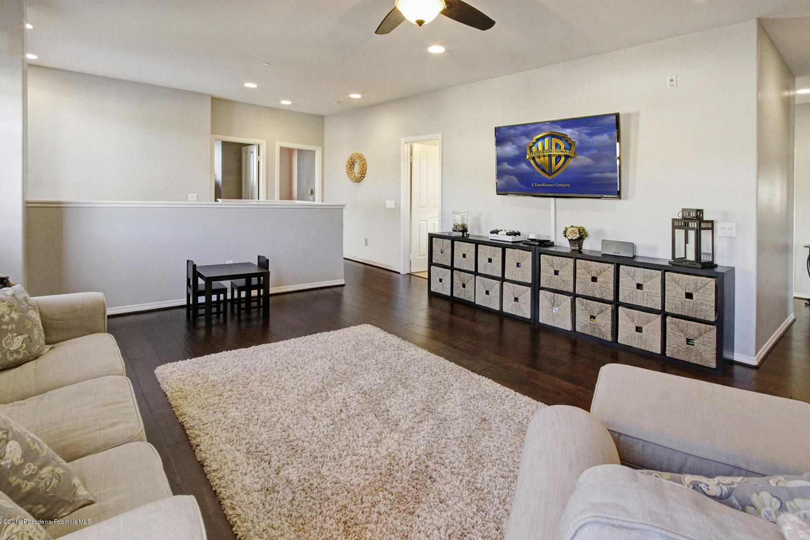 29033 Ridgecrest Court Valencia, CA 91354 - Photo 22 of 53 29033 Ridgecrest Ct Valencia MLS-35