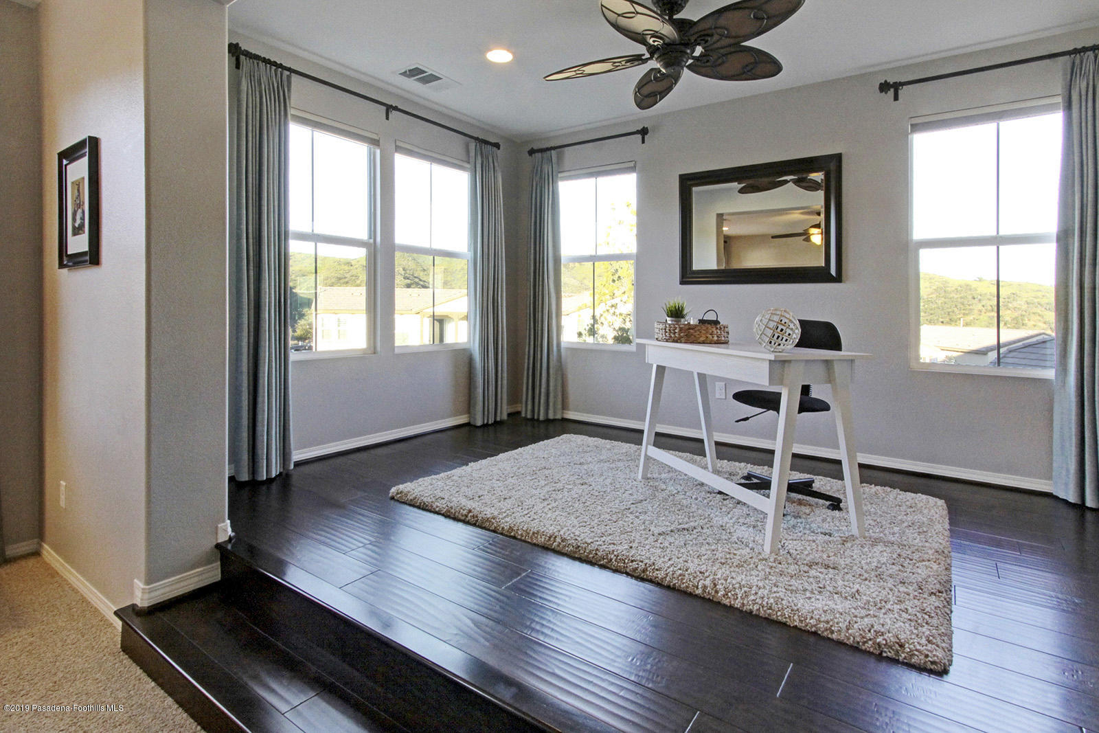 29033 Ridgecrest Court Valencia, CA 91354 - Photo 25 of 53 29033 Ridgecrest Ct Valencia MLS-40