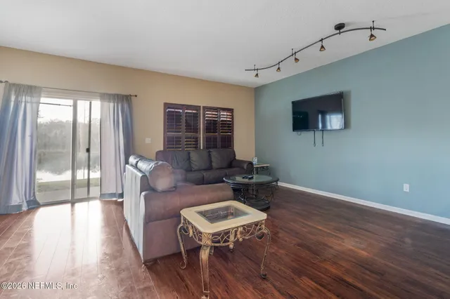 $225,000 | 1827 Biscayne Bay Circle, Jacksonville, FL 32218