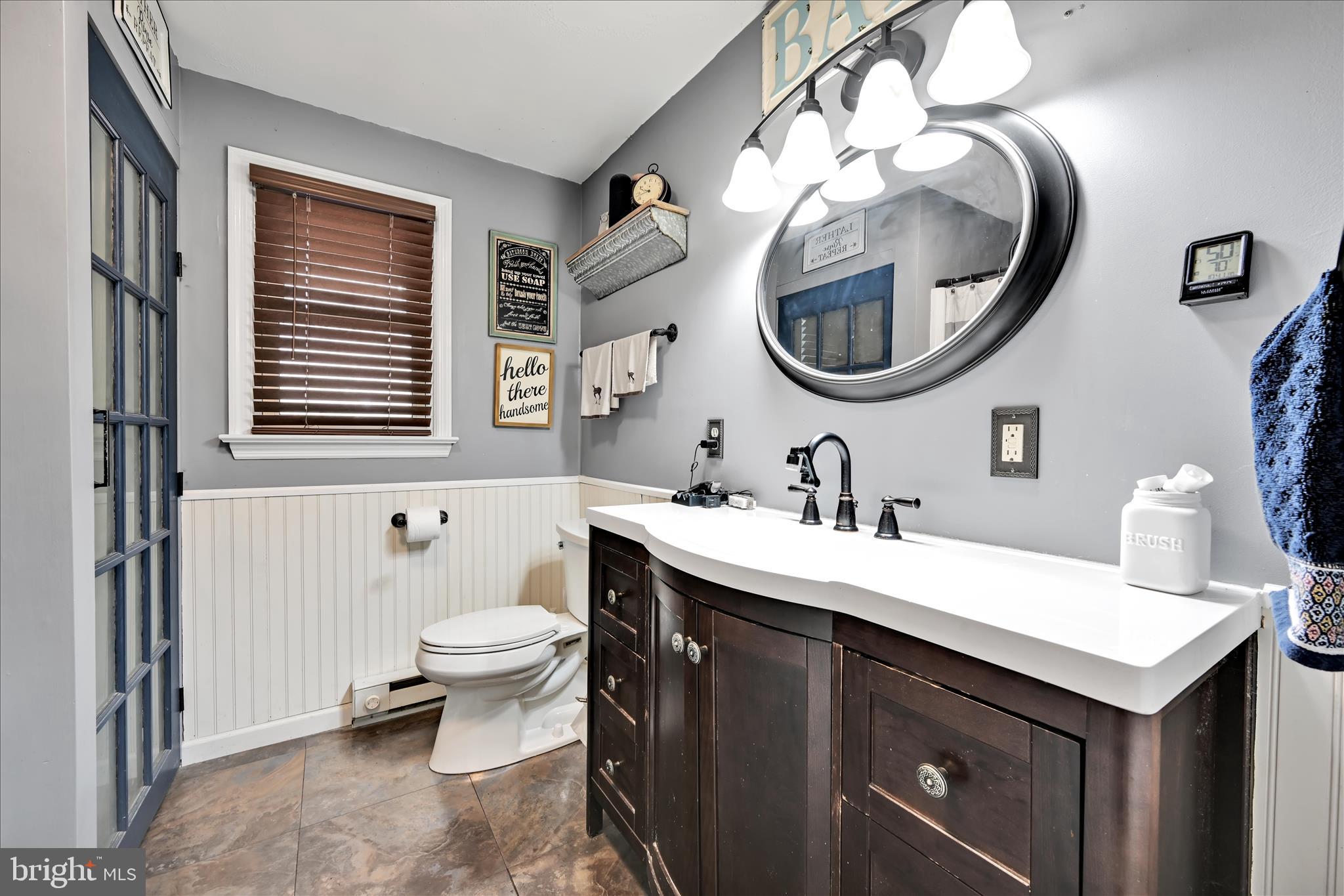 144 Rapho Street Manheim, PA 17545 - Photo 24 of 33 Bathroom
