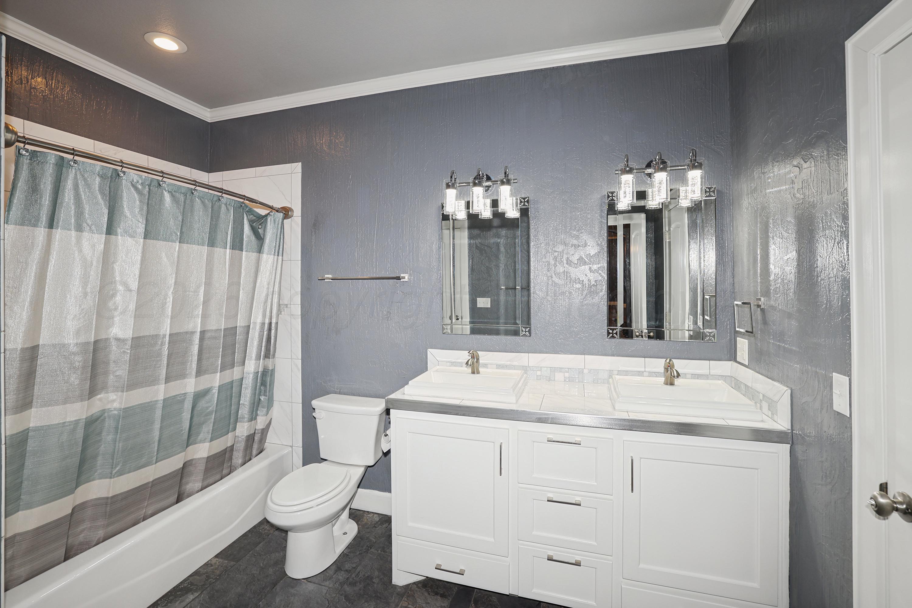 104 Axis Lane White Deer, TX 79097 - Photo 30 of 40 25-Bathroom