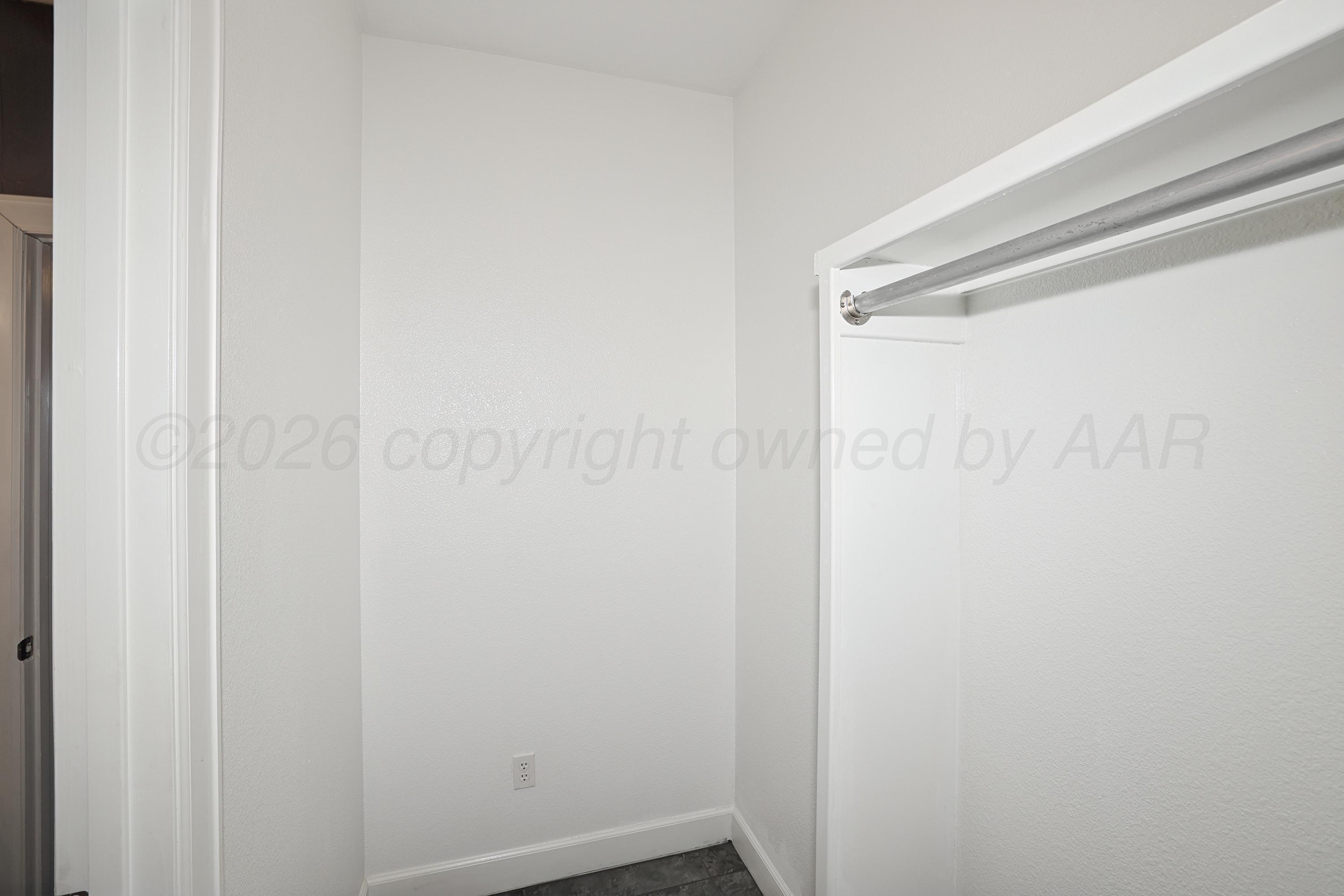 104 Axis Lane White Deer, TX 79097 - Photo 32 of 40 32-4th Bedroom Closet