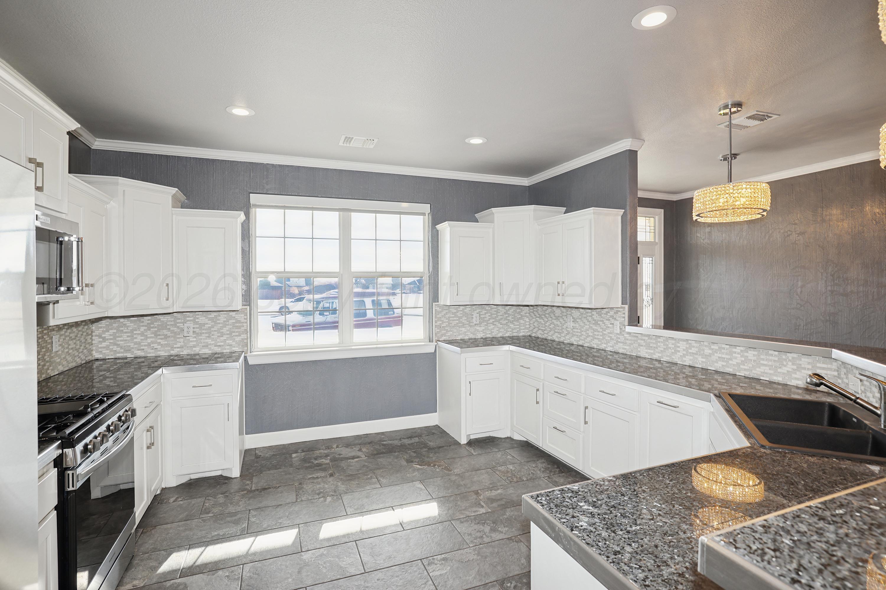 104 Axis Lane White Deer, TX 79097 - Photo 10 of 40 10-Kitchen