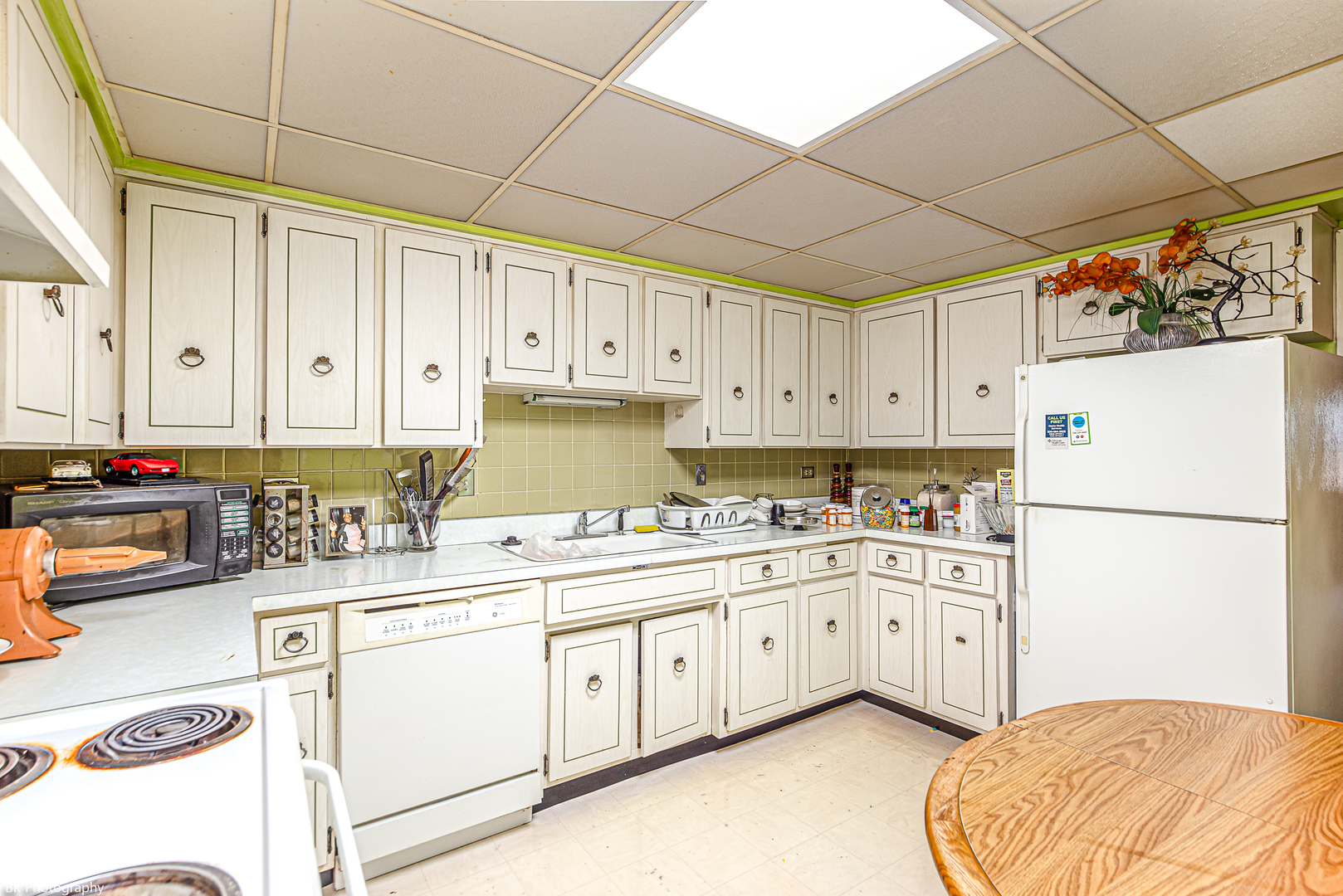 10048 South Pulaski Road, Unit 3J Oak Lawn, IL 60453 - Photo 8 of 14