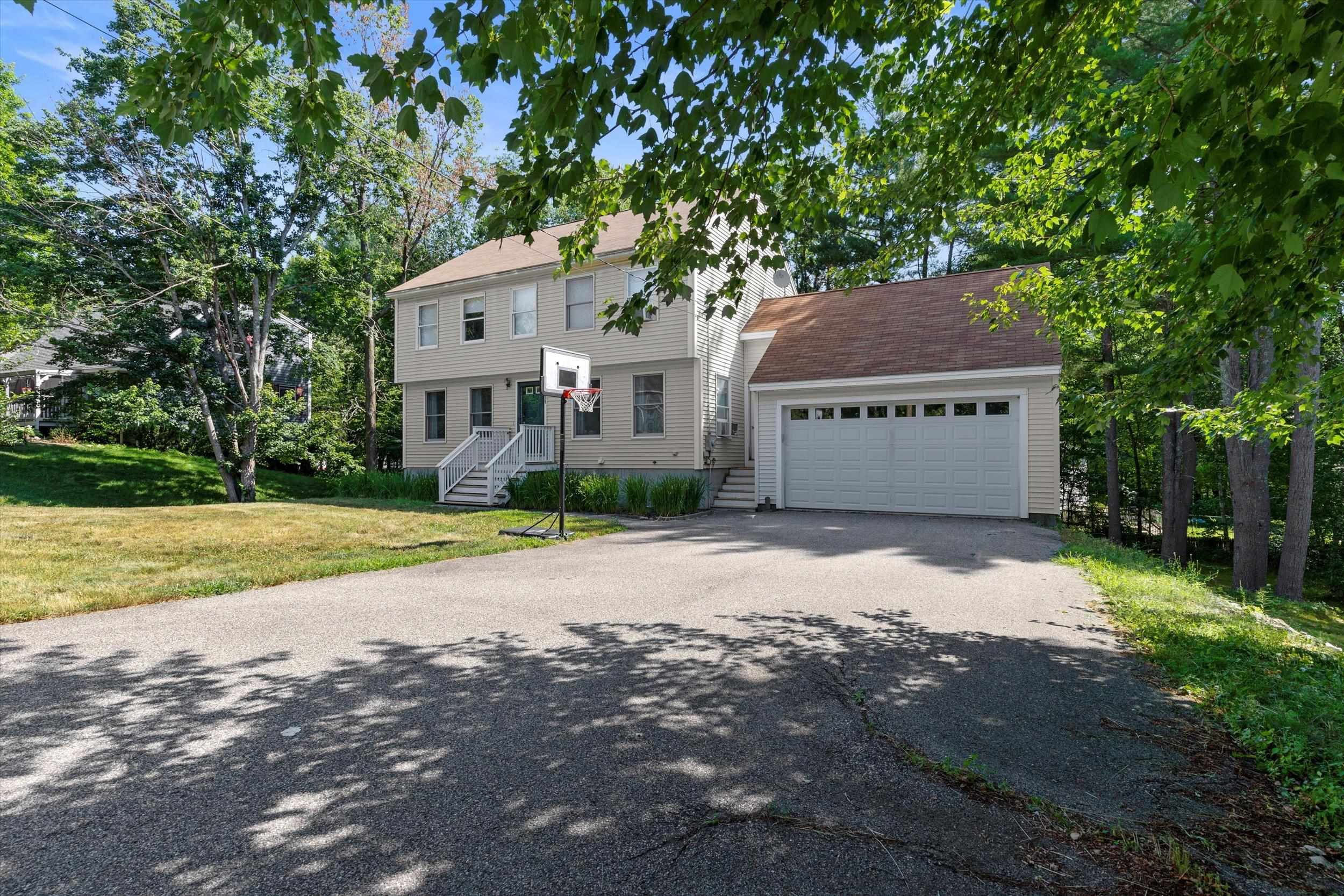 39 Cinnamon Ridge Road Somersworth, NH 03878 - Photo 2 of 30