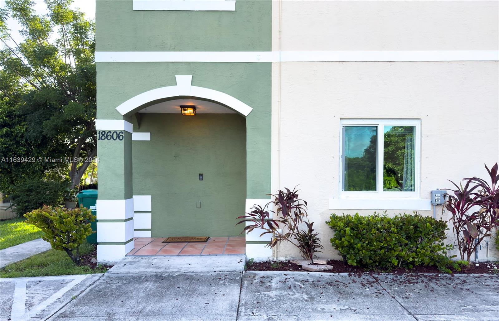18606 Southwest 100th Avenue, Unit 18606 Cutler Bay, FL 33157 - Photo 29 of 29 a front view of a house