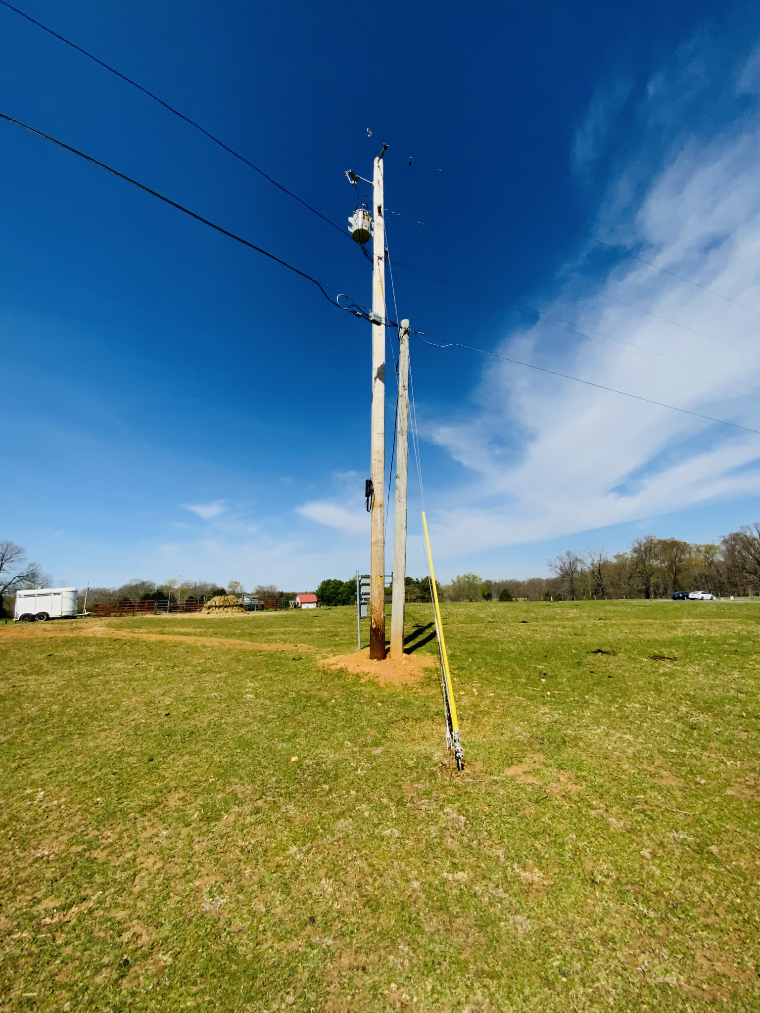 2052 Castelow Road Greenbrier, TN 37073 - Photo 6 of 11 a view of a lake with a house in the background