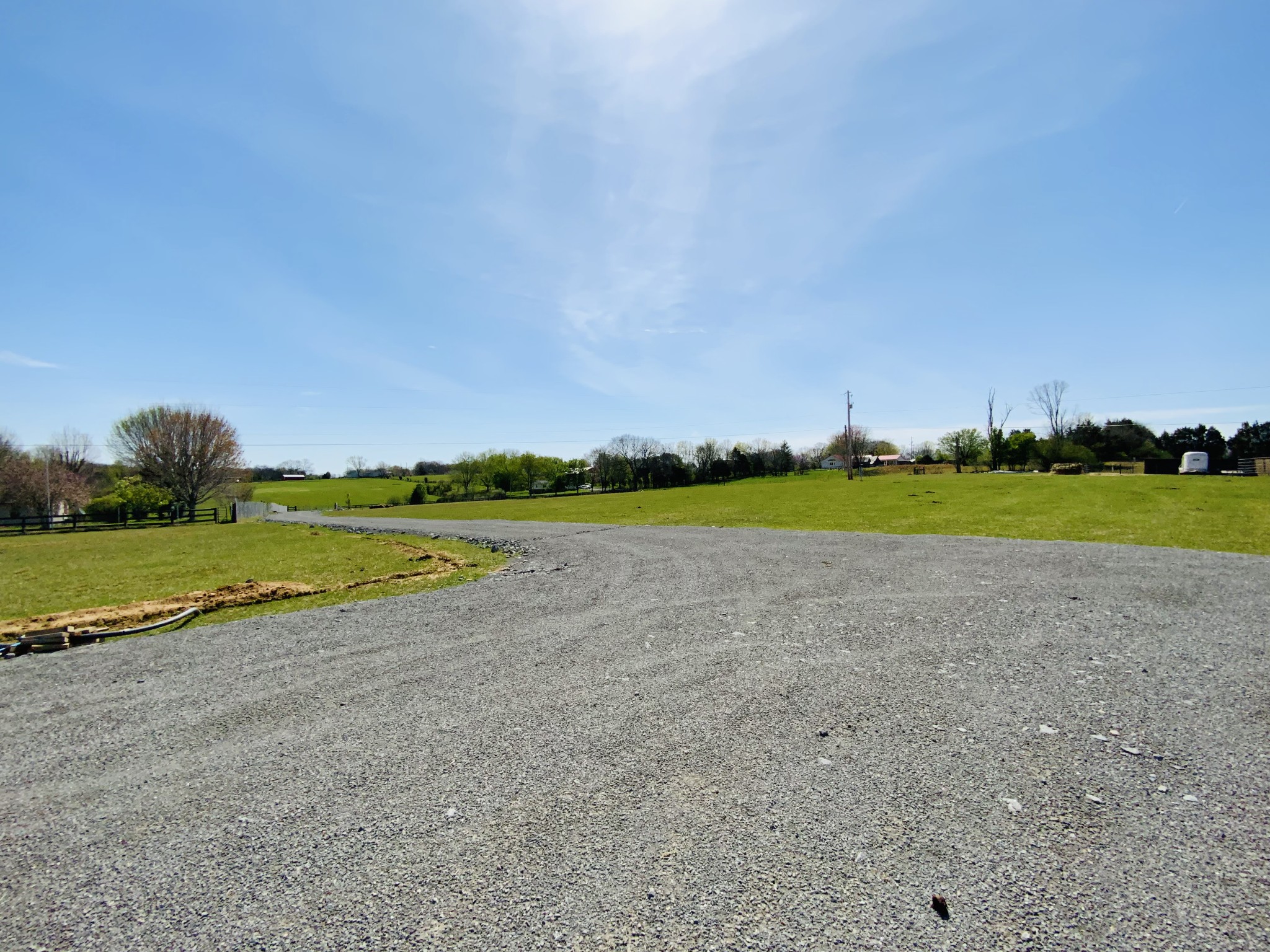 2052 Castelow Road Greenbrier, TN 37073 - Photo 9 of 11 a view of a lake and yard