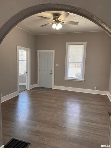 $119,900 | 1625 North 8th Street, Springfield, IL 62702