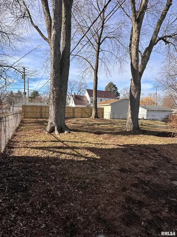 $119,900 | 1625 North 8th Street, Springfield, IL 62702