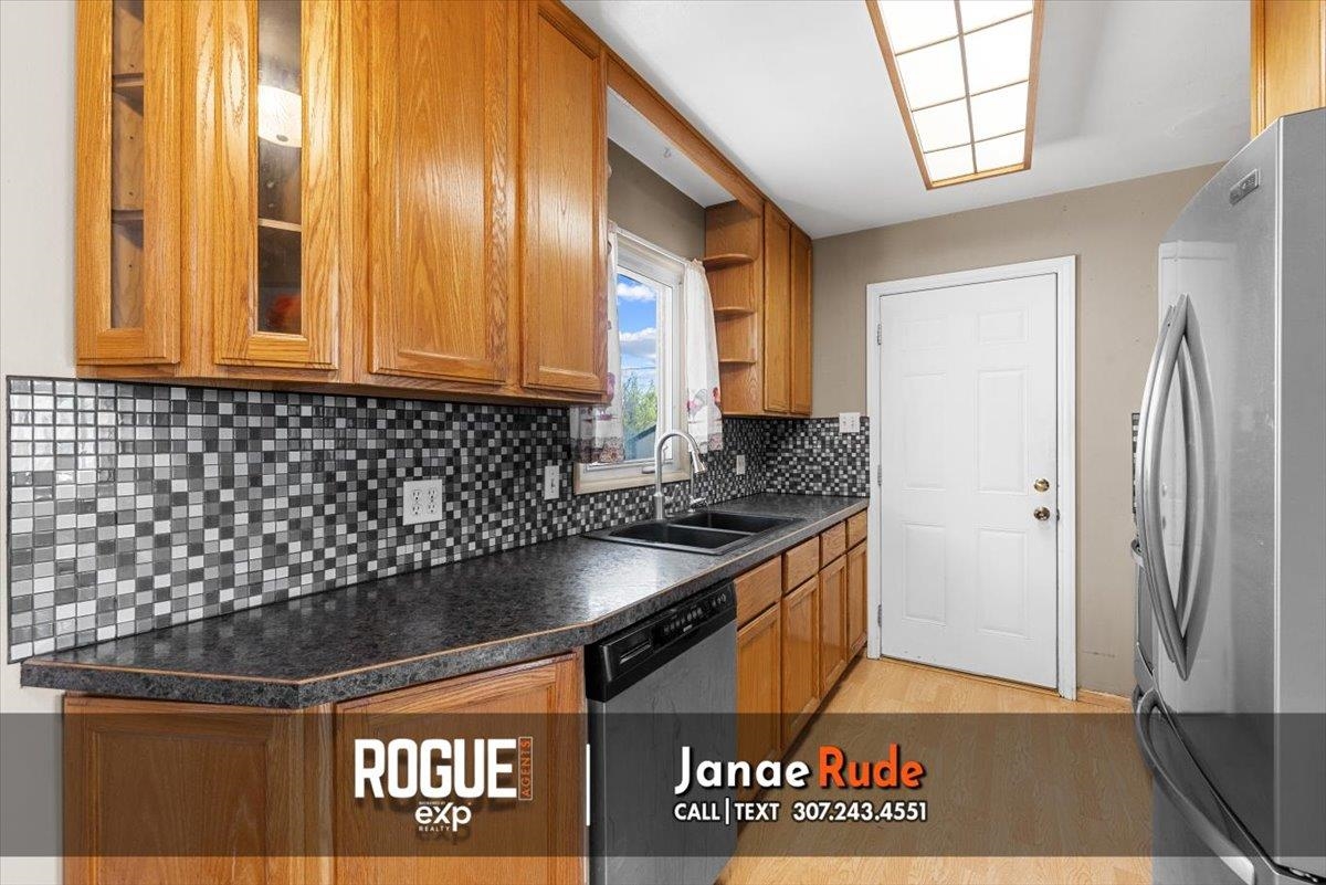 607 Swanton Avenue Casper, WY 82609 - Photo 14 of 36