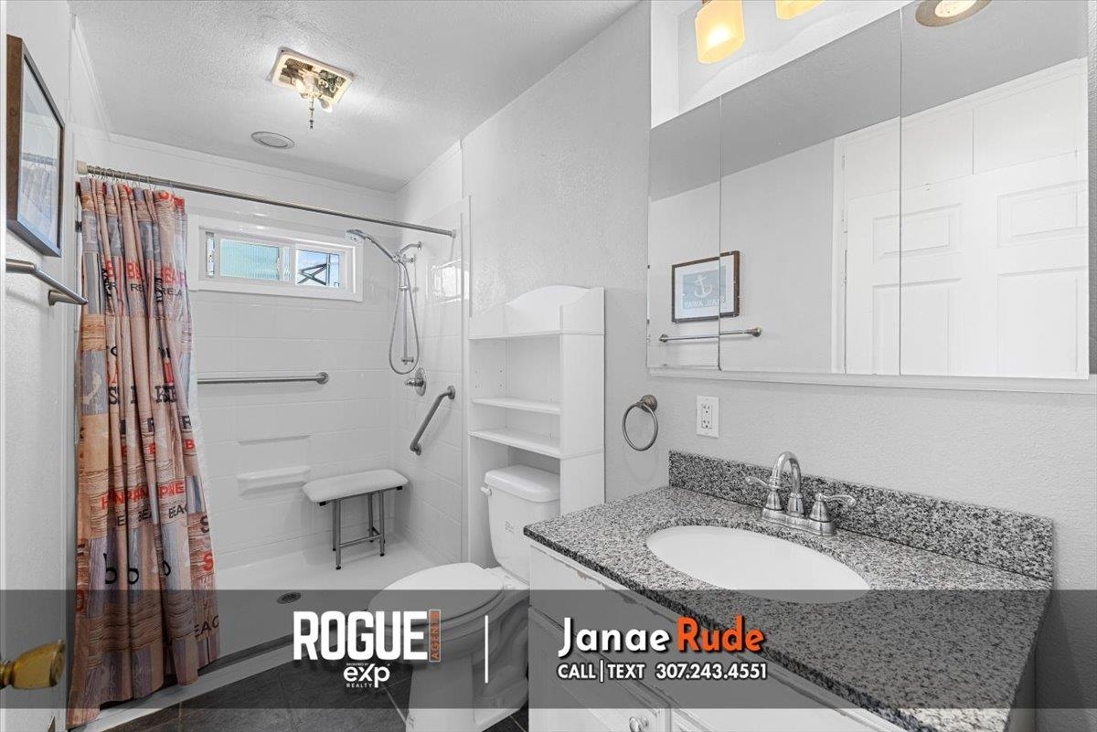 607 Swanton Avenue Casper, WY 82609 - Photo 15 of 36