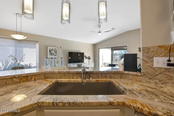 $2,300 | 6494 South Foothills Drive, Gold Canyon, AZ 85118