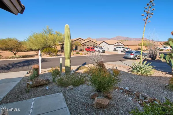$2,300 | 6494 South Foothills Drive, Gold Canyon, AZ 85118