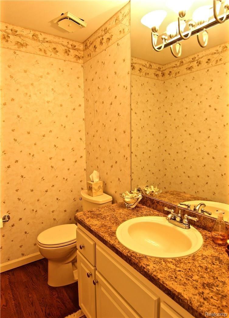 3367 Edmunton Drive Rochester, MI 48306 - Photo 22 of 82 L:\3367 Edmunton\IMG_2792.jpg