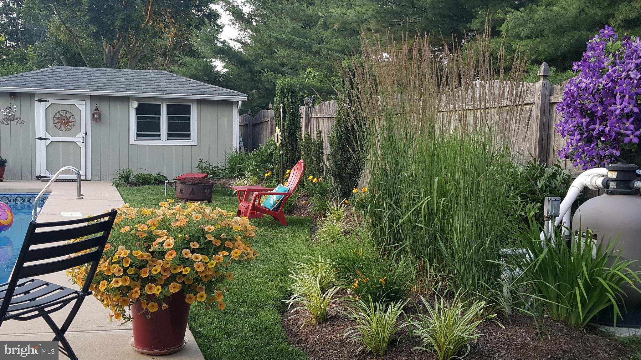 25 Shellflower Lane Hamilton, NJ 08690 - Photo 24 of 24 Back yard landscaping