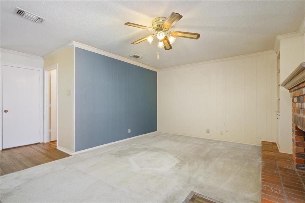5226 Lake Shore Drive Waco, TX 76710 - Photo 9 of 25