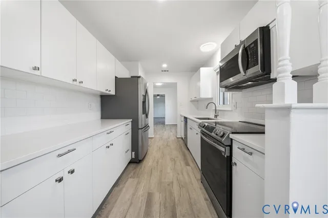 $420,000 | 517 Windsor Gate Circle, Virginia Beach, VA 23452