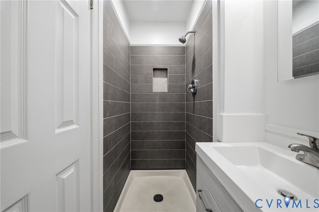 517 Windsor Gate Circle Virginia Beach, VA 23452 - Photo 21 of 47 Primary ensuite bathroom with all NEW custom tiled