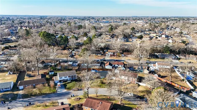 $420,000 | 517 Windsor Gate Circle, Virginia Beach, VA 23452