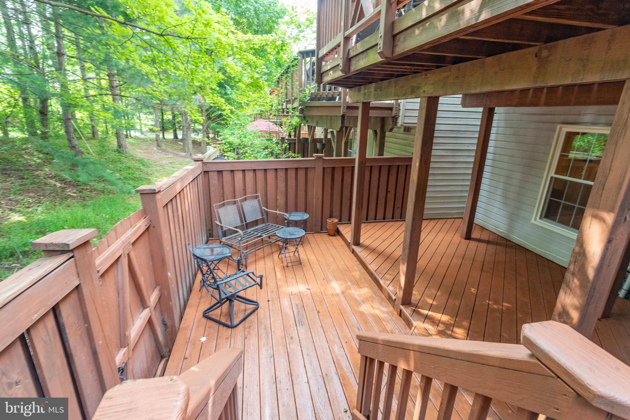 11492 Rothbury Square Fairfax, VA 22030 - Photo 29 of 33
