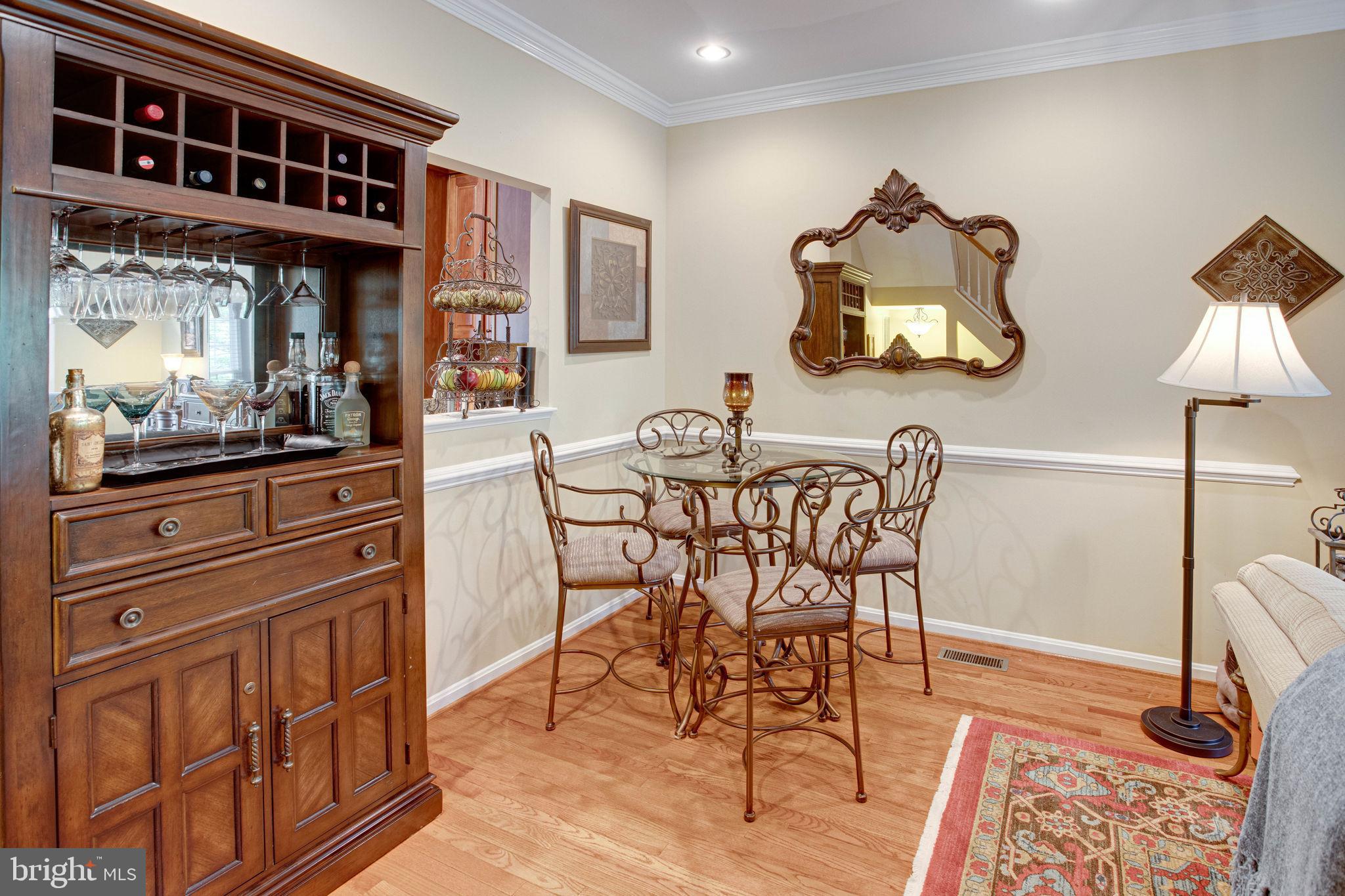 11492 Rothbury Square Fairfax, VA 22030 - Photo 10 of 33