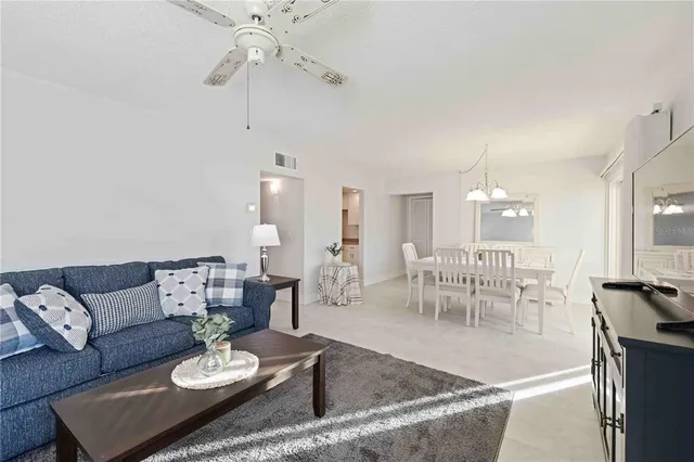 $349,900 | 101 Louella Lane, Unit 11, Nokomis, FL 34275