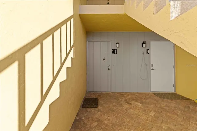 $349,900 | 101 Louella Lane, Unit 11, Nokomis, FL 34275