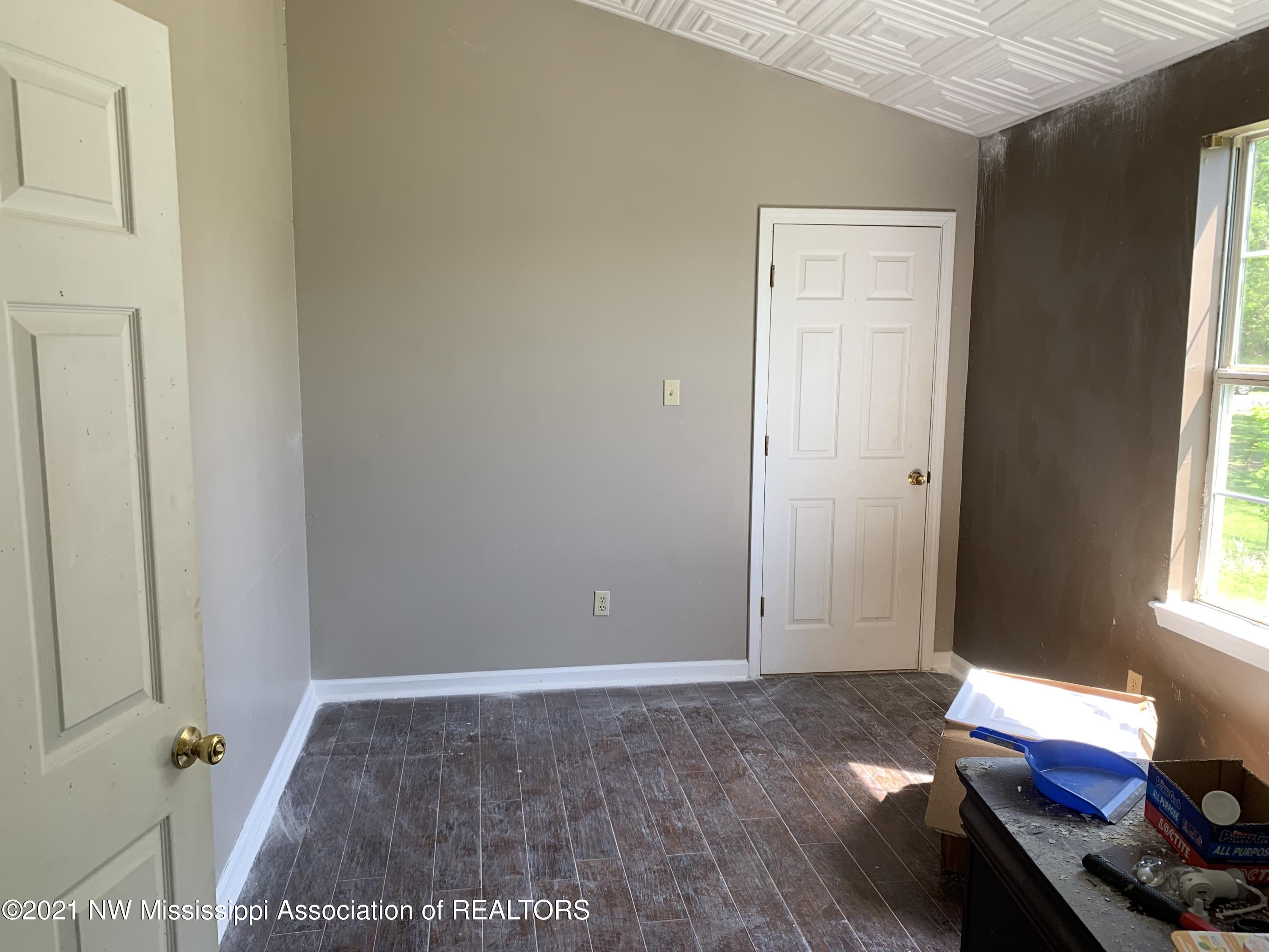 1536 Gwynn Road Nesbit, MS 38651 - Photo 18 of 18 IMG_0962