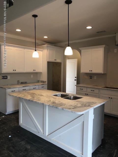 7959 Holly Springs Road Hernando, MS 38632 - Photo 5 of 13 IMG_4638