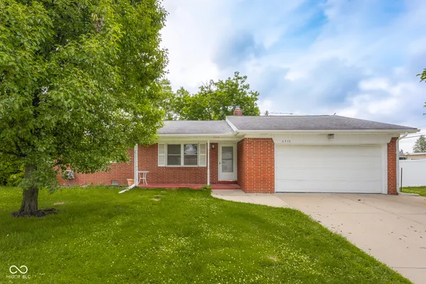 $261,000 | 2715 Magnolia Court, Columbus, IN 47203