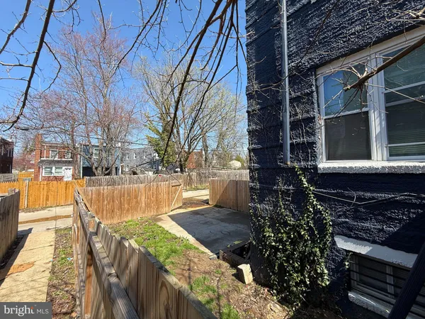 $799,900 | 4636 Hillside Road Southeast, Washington, DC 20019
