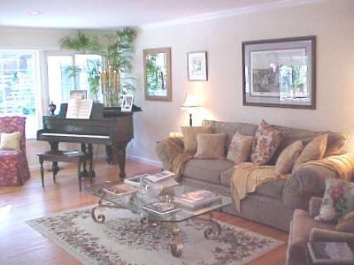 189 Ridgewood Drive San Rafael, CA 94901 - Photo 2 of 11