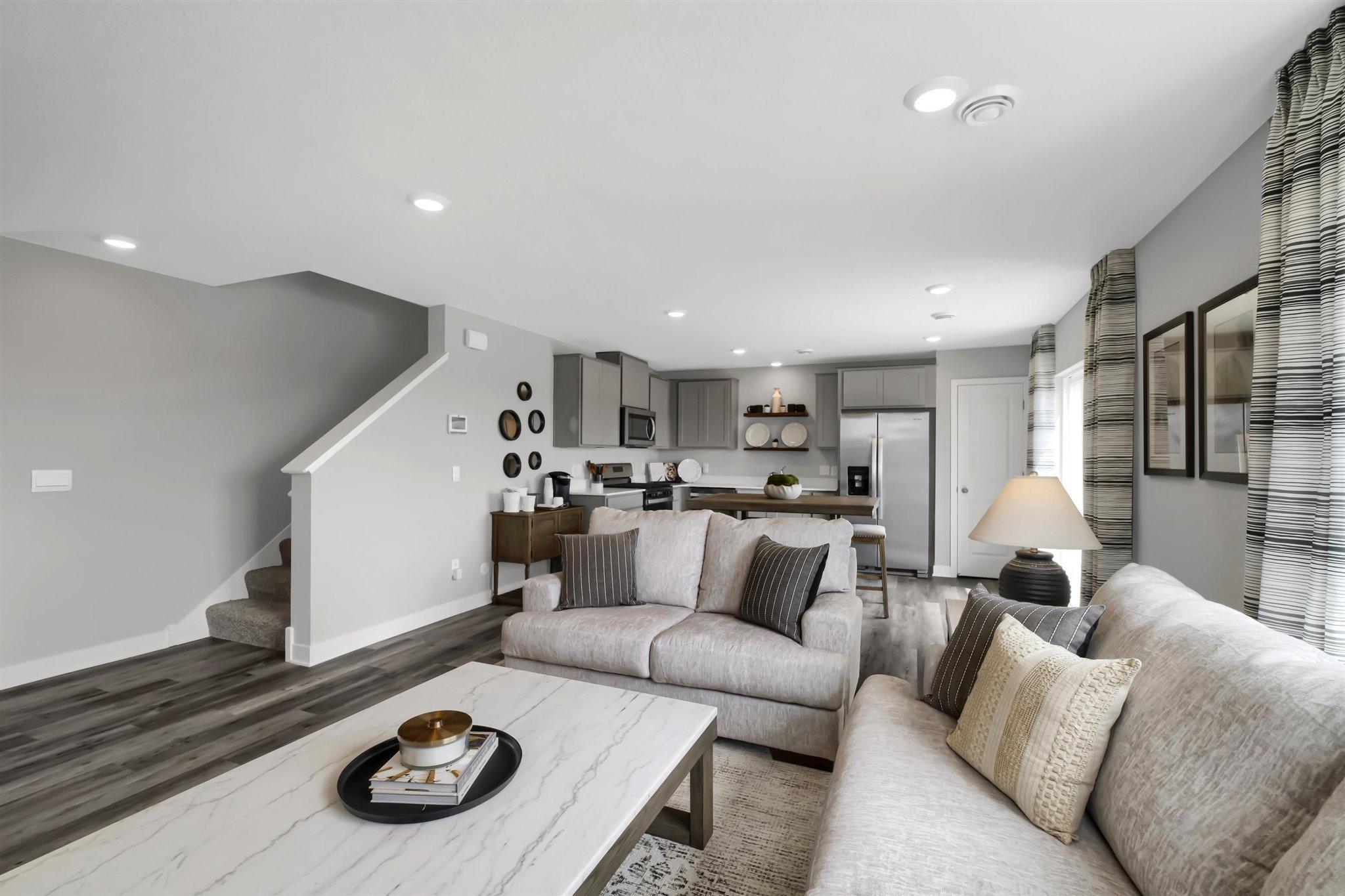 2131 Highview Rdg Court Shakopee, MN 55379 - Photo 8 of 39