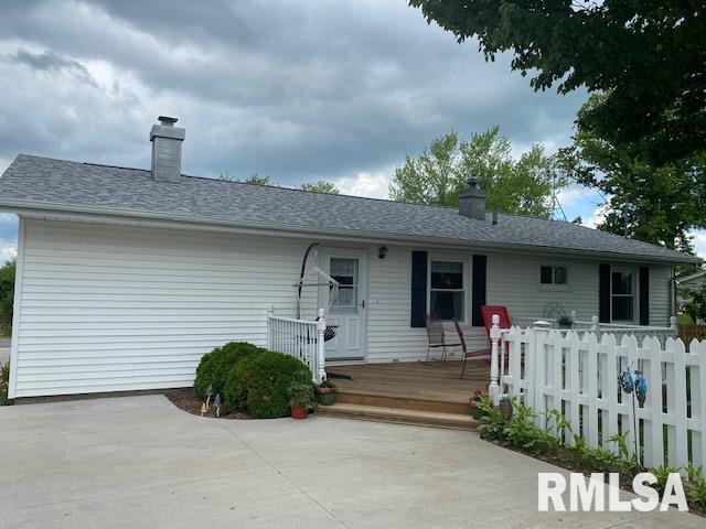 13619 138th Street West Taylor Ridge, IL 61284 - Photo 4 of 20