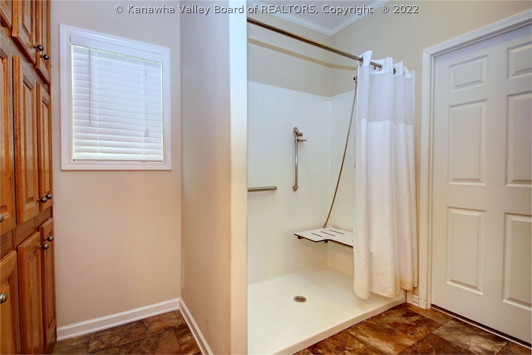 226 Mollygrove Road St. Albans, WV 25177 - Photo 18 of 43 Gallery Image 18
