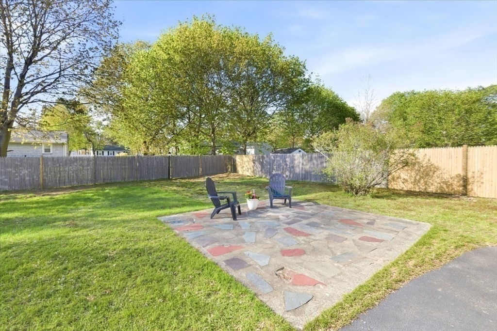 32 Essex Road Sharon, MA 02067 - Photo 28 of 30