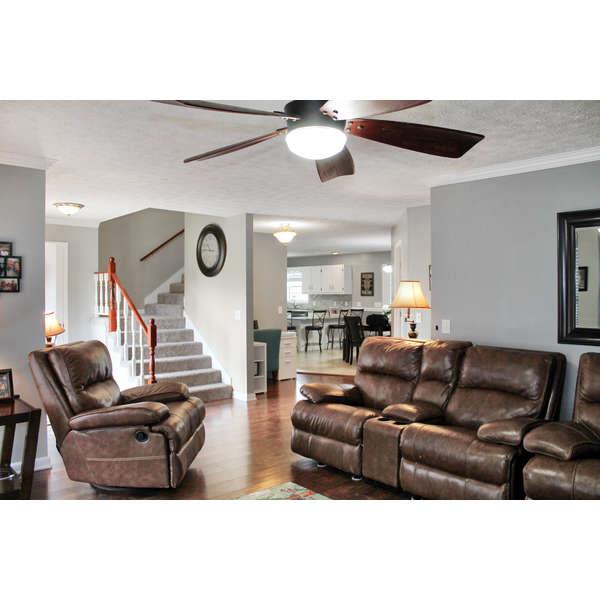 398 Strawberry Ridge Manchester, TN 37355 - Photo 3 of 30 a living room with furniture and a ceiling fan